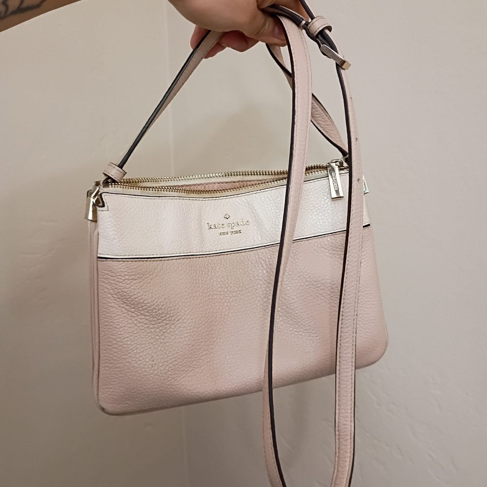 Kate Spade Beige and White Leather Clutch - Picture 6 of 8
